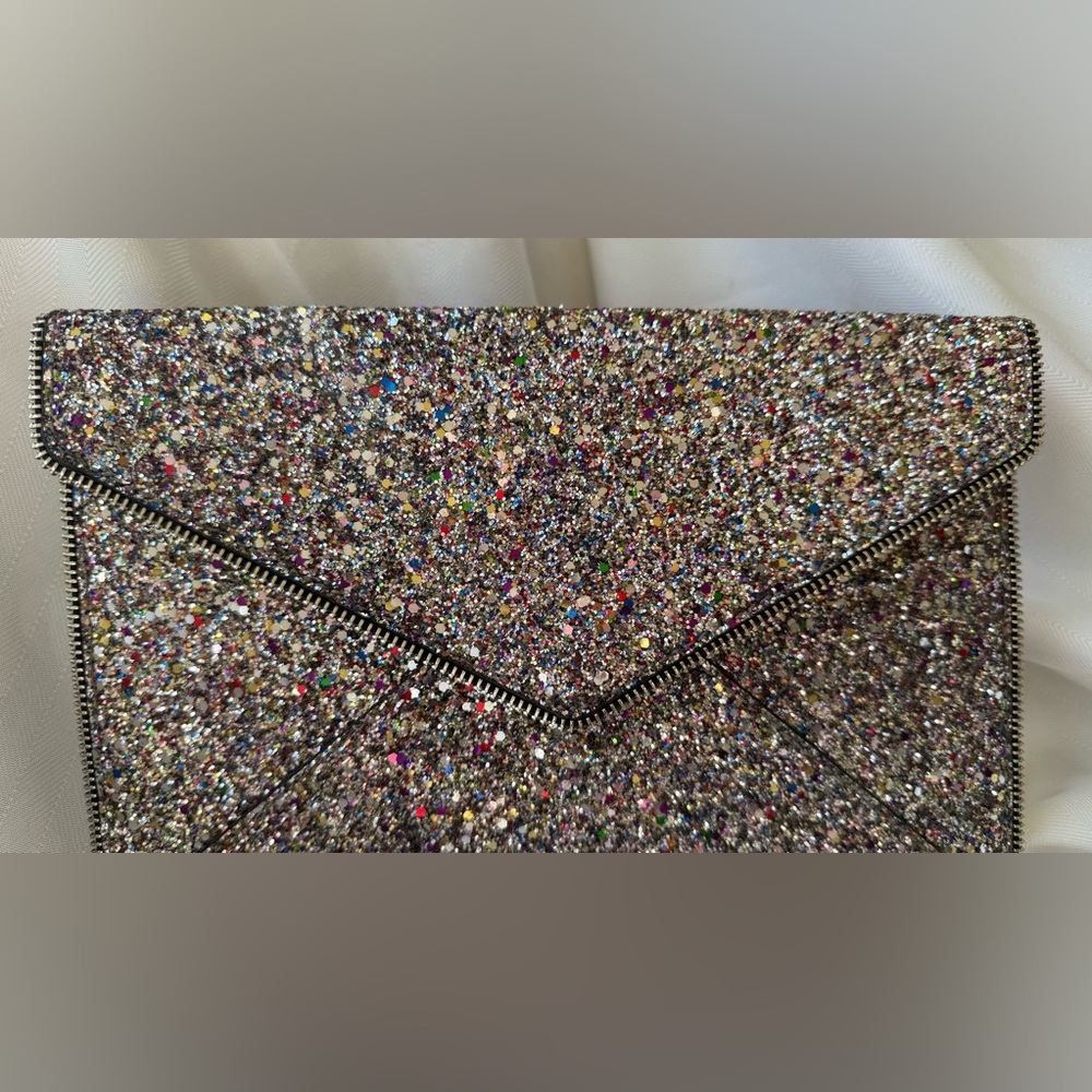 EUC REBECCA MINKOFF SPARKLING EVENING CLUTCH (Comes with Dust Bag)